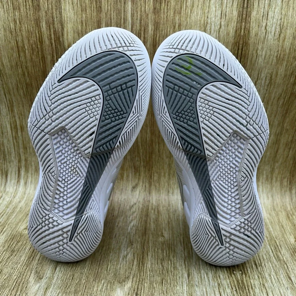 Nike Zoom Vapor Pro HC Women's Size 7.5‎ Tennis White Shoes Sneakers CZ0222-108